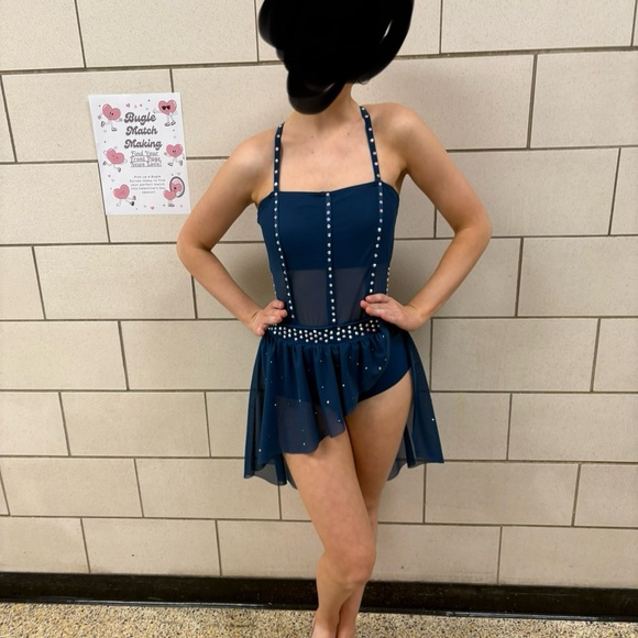 Stylish Kelle Dance costume - Picture 1 of 6
